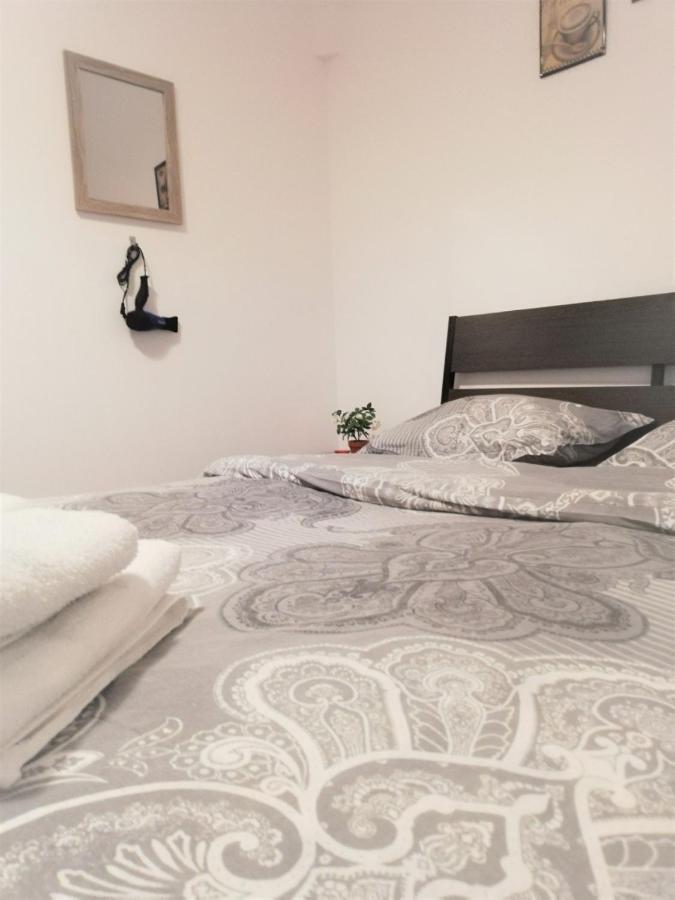 Апартаменти Studio Piata Amzei 1 Бухарест Екстер'єр фото