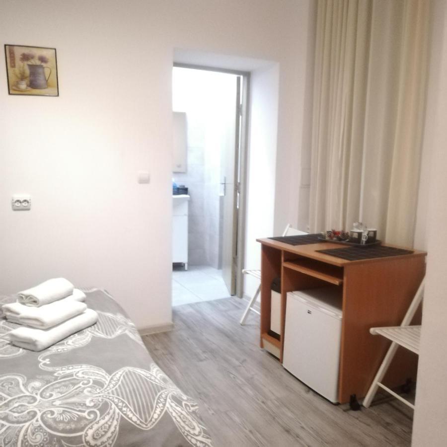 Апартаменти Studio Piata Amzei 1 Бухарест Екстер'єр фото